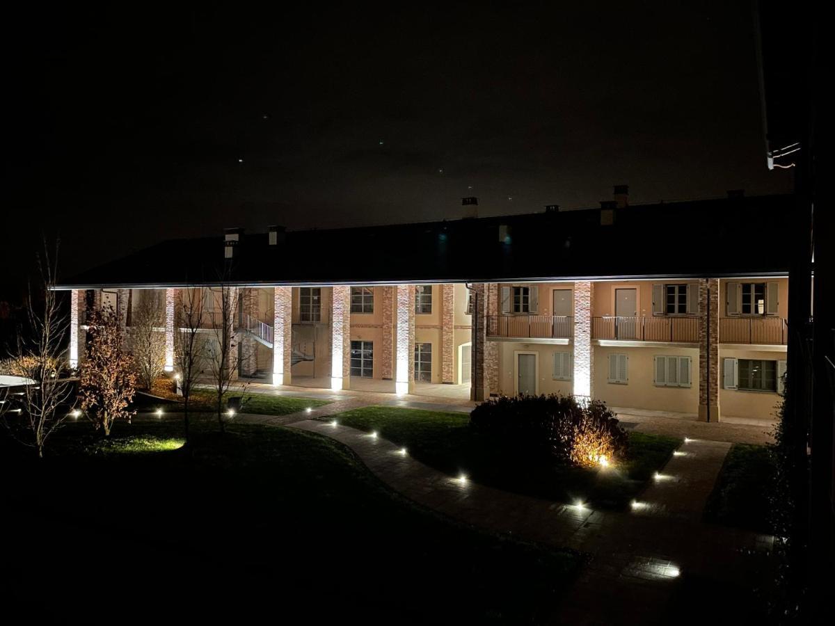 Bogogno Golf Private Luxury Apartment Luaran gambar