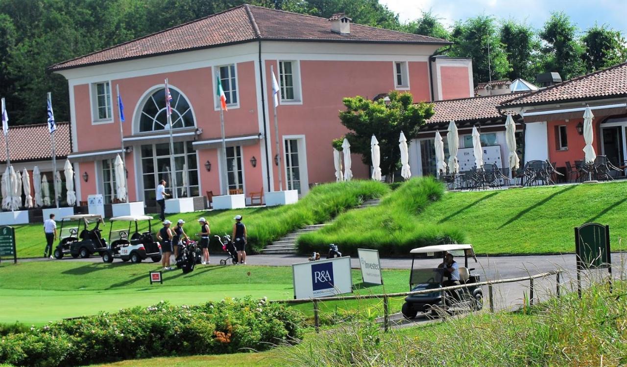 Bogogno Golf Private Luxury Apartment Luaran gambar